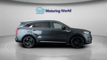 Kia Sorento 4