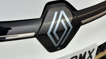 Renault Megane E-Tech ICONIC