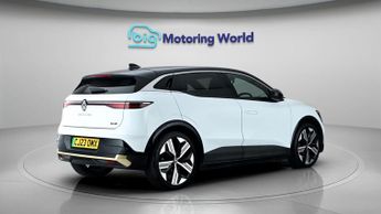 Renault Megane E-Tech ICONIC