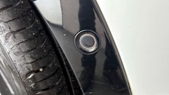 Renault Megane E-Tech ICONIC