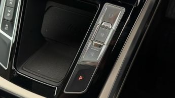 Jaguar I-PACE BLACK