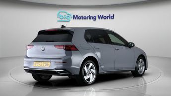 Volkswagen Golf GTE DSG
