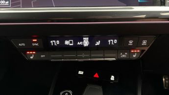 Audi Q4 e-tron S LINE