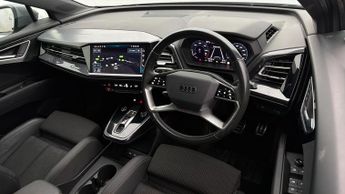 Audi Q4 e-tron S LINE