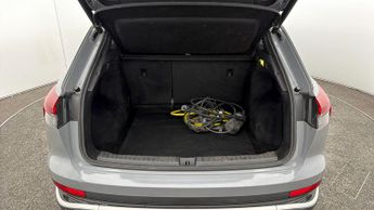 Audi Q4 e-tron S LINE