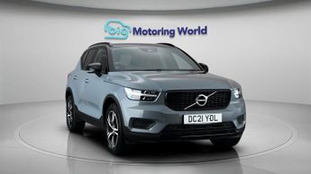 Volvo XC40 T3 R-DESIGN