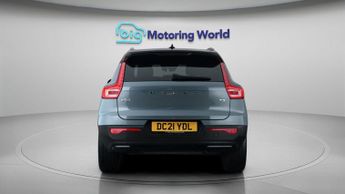 Volvo XC40 T3 R-DESIGN