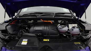Audi Q5 TFSI E S LINE QUATTRO