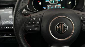 MG MG ZS TROPHY CONNECT