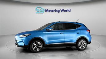 MG MG ZS TROPHY CONNECT