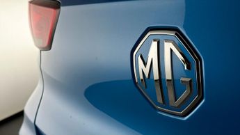 MG MG ZS TROPHY CONNECT