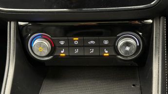 MG MG ZS EXCLUSIVE
