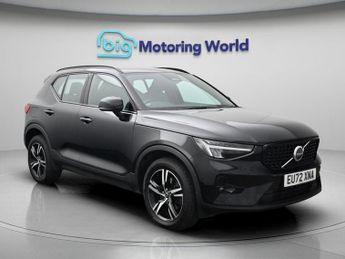 Volvo XC40 B3 PLUS