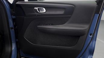 Volvo XC40 RECHARGE PLUS