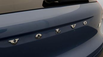 Volvo XC40 RECHARGE PLUS