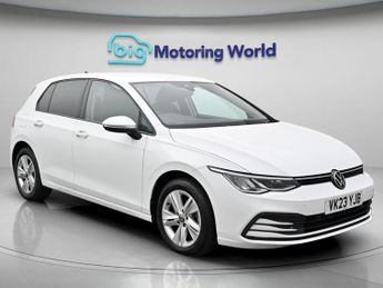 Volkswagen Golf LIFE ETSI DSG