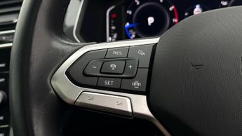 Volkswagen Tiguan ELEGANCE TSI DSG