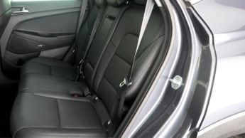 Hyundai TUCSON T-GDI PREMIUM SE