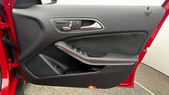 Mercedes-Benz GLA GLA 200 AMG LINE EDITION PLUS