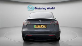 Tesla Model Y BASE