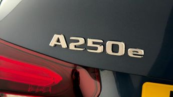 Mercedes-Benz A Class A 250 E AMG LINE PREMIUM
