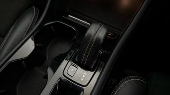 Volvo XC40 T3 R-DESIGN
