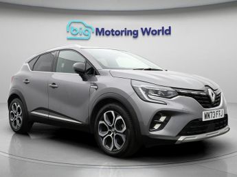 Renault Captur TECHNO E-TECH