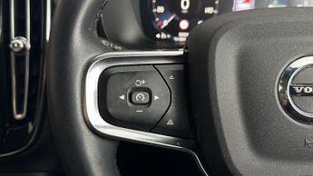 Volvo XC40 RECHARGE T4 CORE