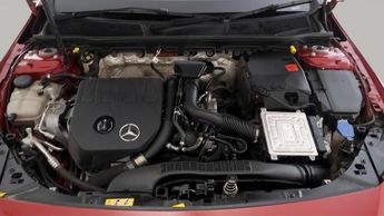 Mercedes-Benz CLA CLA 180 AMG LINE EXECUTIVE