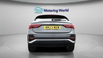 Audi Q3 SPORTBACK TFSI E S LINE