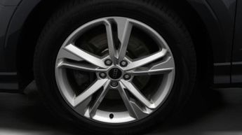 Audi Q3 SPORTBACK TFSI E S LINE