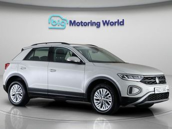 Volkswagen T-Roc LIFE TSI DSG