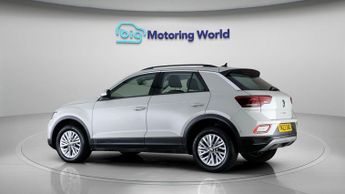 Volkswagen T-Roc LIFE TSI DSG