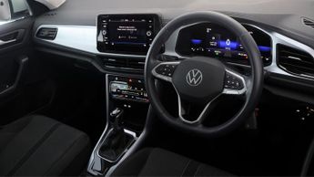 Volkswagen T-Roc LIFE TSI DSG