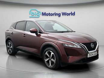 Nissan Qashqai DIG-T N-CONNECTA DCT
