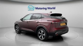 Nissan Qashqai DIG-T N-CONNECTA DCT