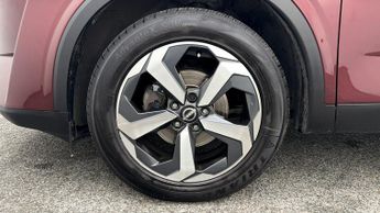 Nissan Qashqai DIG-T N-CONNECTA DCT