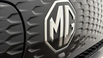 MG MG ZS TROPHY CONNECT