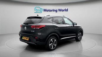 MG MG ZS TROPHY CONNECT