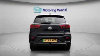 MG MG ZS TROPHY CONNECT