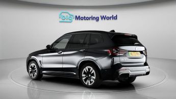 BMW iX3 M SPORT