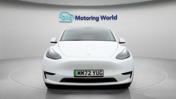 Tesla Model Y BASE