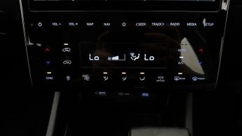 Hyundai TUCSON T-GDI SE CONNECT DCT