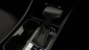 Hyundai TUCSON T-GDI SE CONNECT DCT