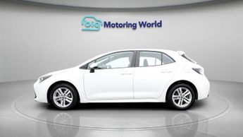 Toyota Corolla ICON TECH
