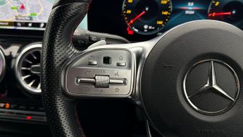 Mercedes-Benz GLA GLA 200 AMG LINE PREMIUM