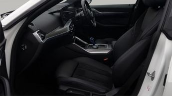 BMW i4 EDRIVE40 M SPORT