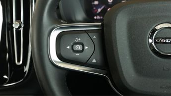 Volvo XC40 RECHARGE T4 PLUS