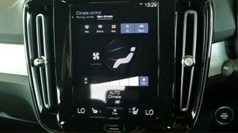 Volvo XC40 RECHARGE T4 PLUS