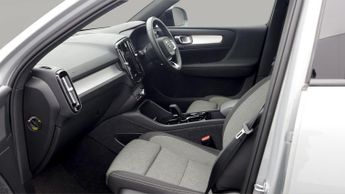 Volvo XC40 RECHARGE T4 PLUS